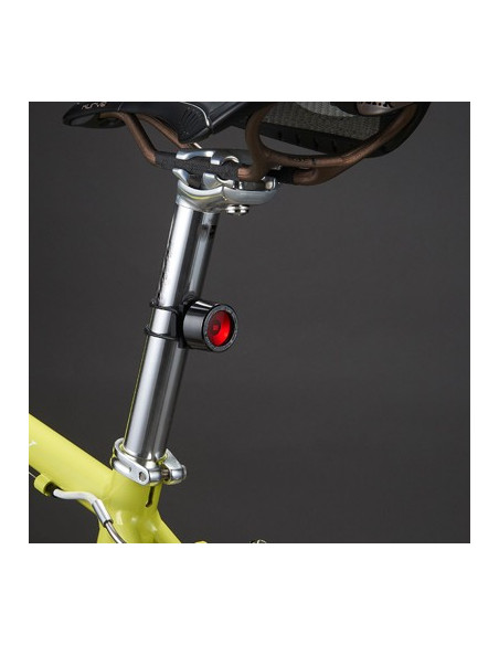 Bakampa Cateye Nima 1st diod, Inkl batteri svart